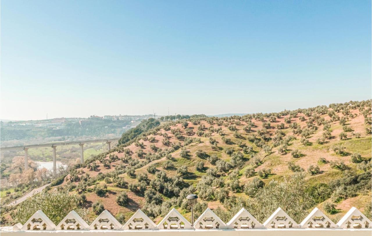 Beautiful Home In Montoro Exterior photo